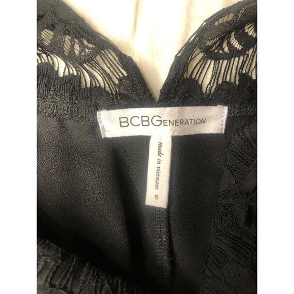 BCBG medium long sleeve black dress. Solid/lace - Picture 7 of 7